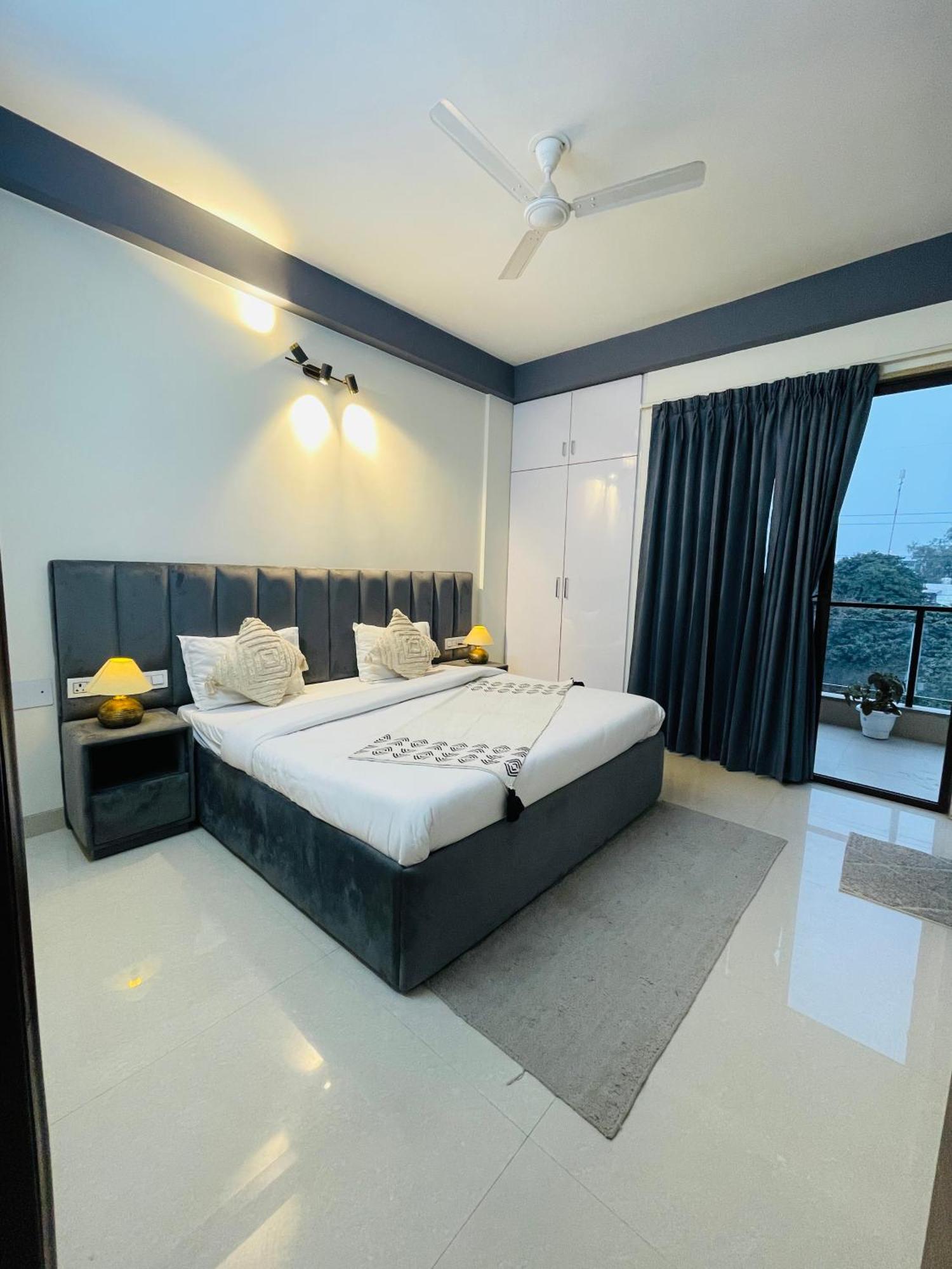 Serviced Apartment Near Medanta By Bedchambers Gurgaon Exterior photo